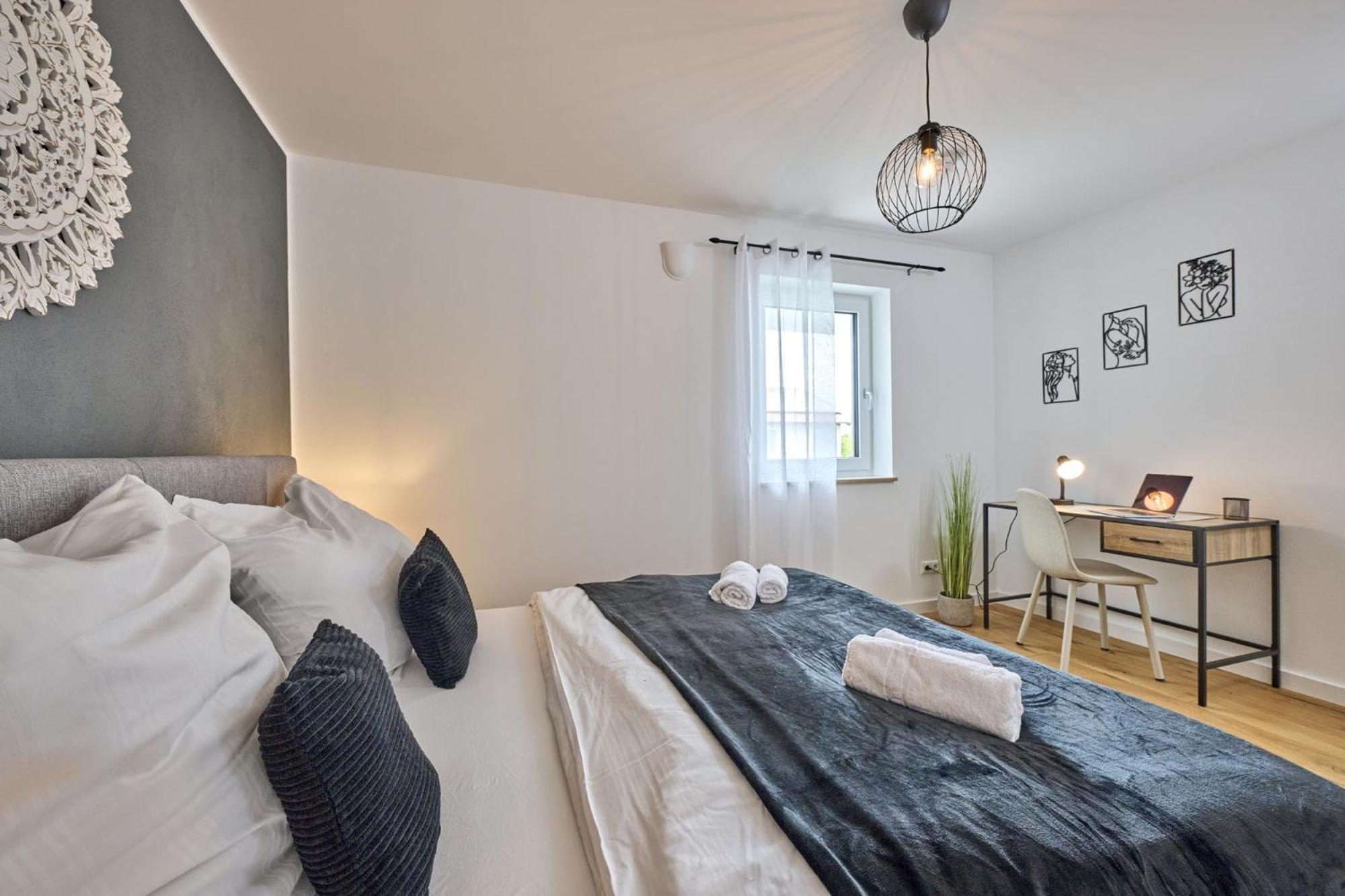Apanoxa Homes I Xxl Balkon I Kinderspielplatz I Boutique Straubing